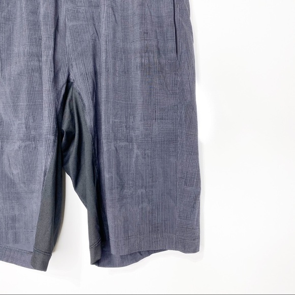 Lululemon T.H.E. Short *Linerless 11" - Picture 13 of 14